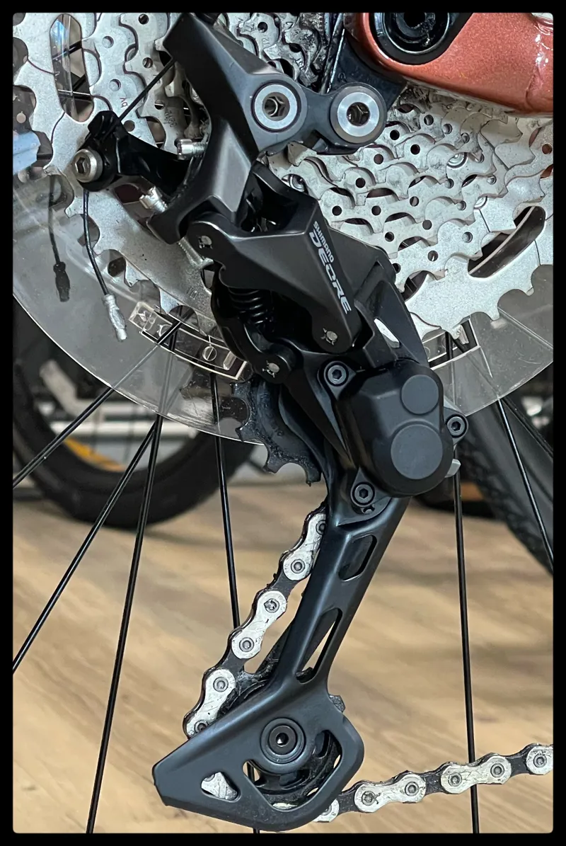 Giant Fathom 29 2 Large Terracotta 2022-5